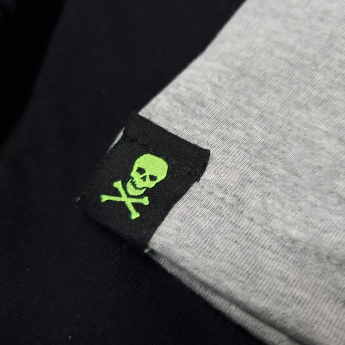 Camiseta Performance Blackout